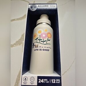 Life Is Good Stainless Steel Waterbottle 32 oz. Screw Top, Finger Handle